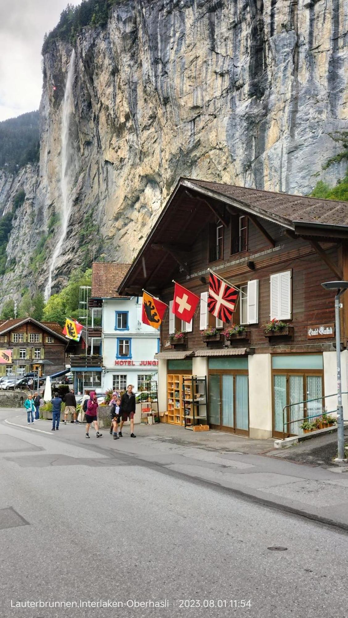 Chalet Maithili Lauterbrunnen -152-Year-Old Majestic Chalet Exteriör bild