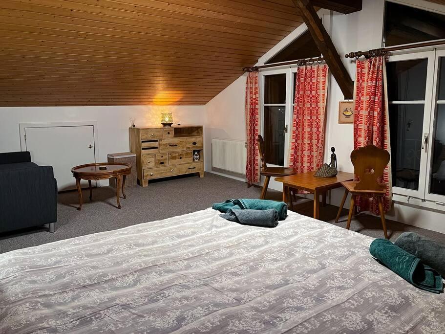 Chalet Maithili Lauterbrunnen -152-Year-Old Majestic Chalet Exteriör bild