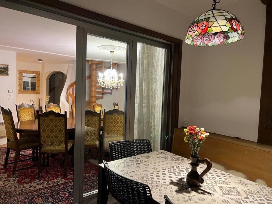 Chalet Maithili Lauterbrunnen -152-Year-Old Majestic Chalet Exteriör bild