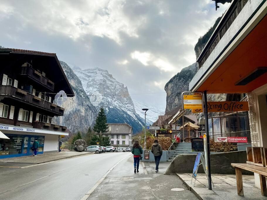 Chalet Maithili Lauterbrunnen -152-Year-Old Majestic Chalet Exteriör bild