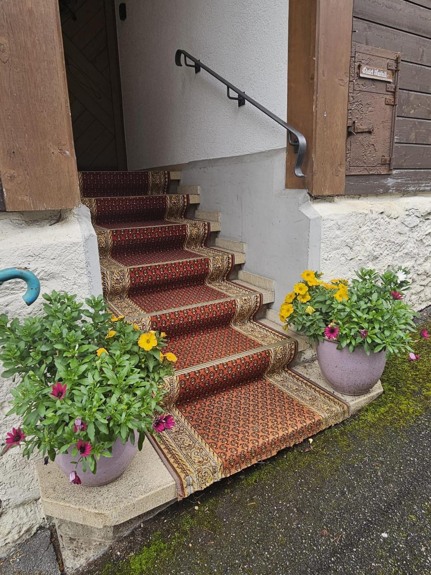 Chalet Maithili Lauterbrunnen -152-Year-Old Majestic Chalet Exteriör bild